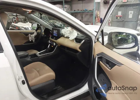 2019 Toyota Rav4 Xle из США, поврежденный, VIN JTMP1RFV0KD026807